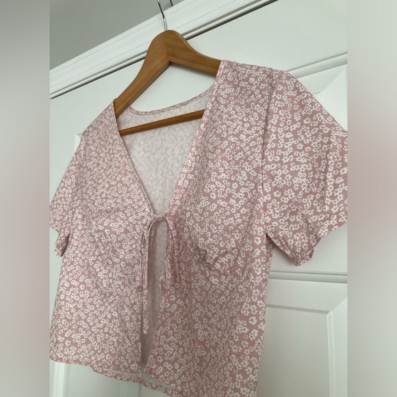 Floral Wrap Top S/M - Picture 3 of 13